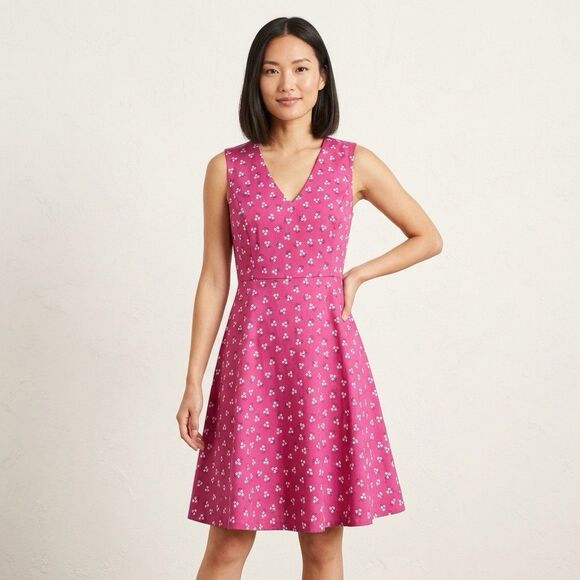 Draper James Dresses & Skirts - Draper James Dress 4 NWT Pink Floral Fit & Flare